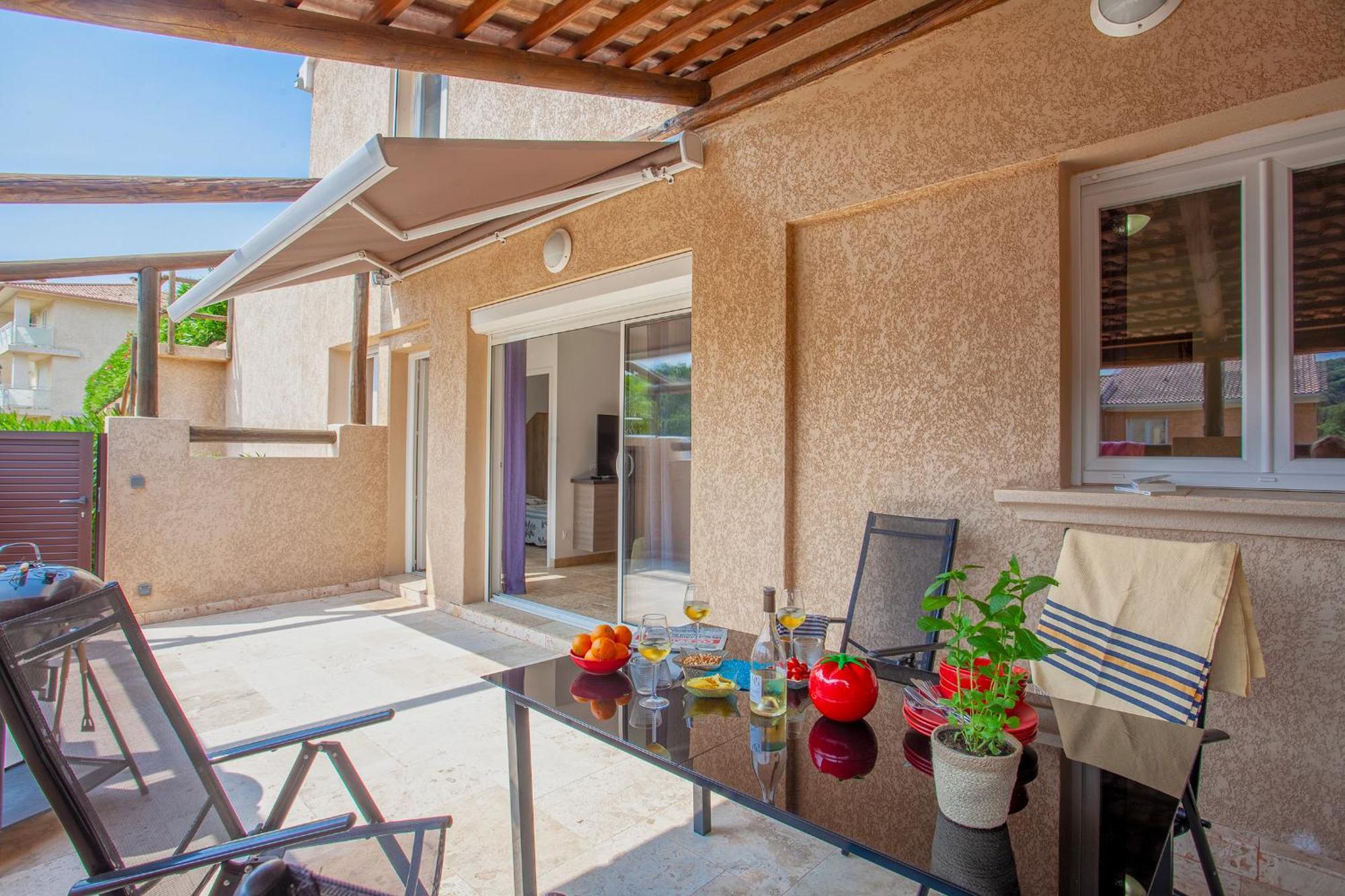 U Guadellu - Piscine Chauffee Apartment